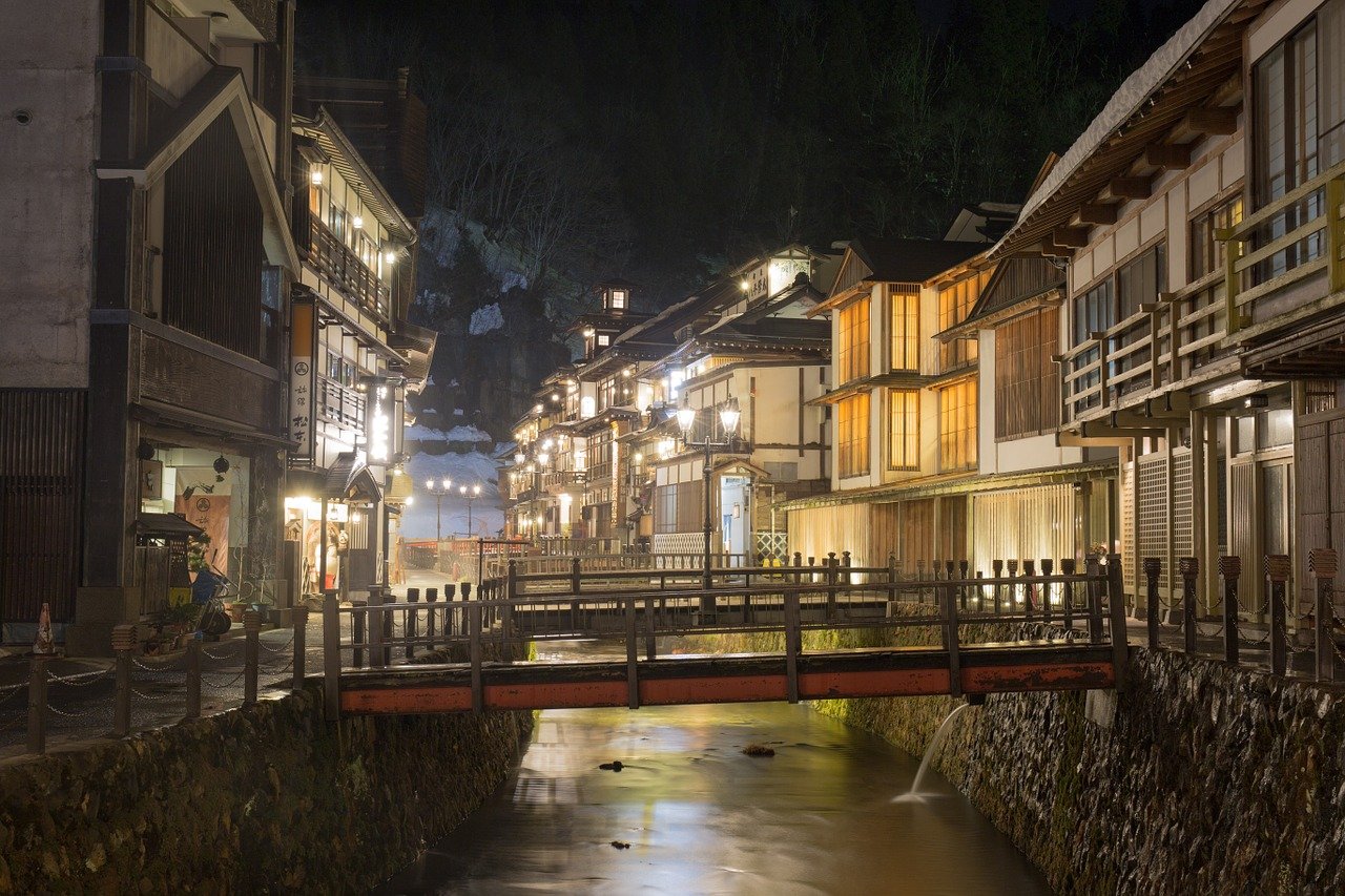 红桥日本留学生活中的挑战与解决方法：走向成功留学之路